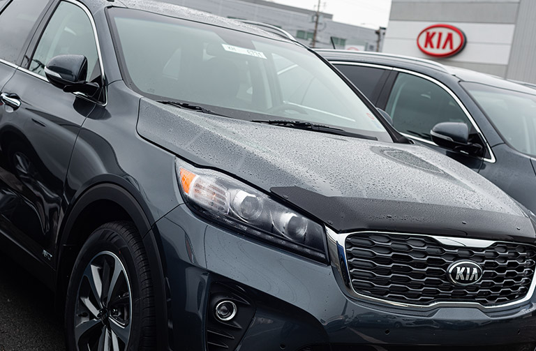 Kia windshield replacement cost near me